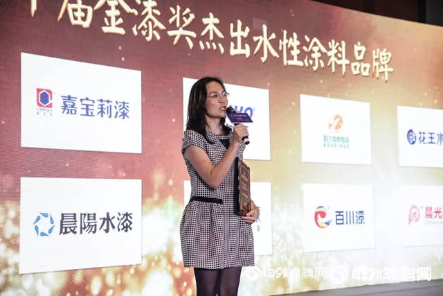 金漆獎盛典：嘉寶莉載譽而歸，斬獲七項重量級大獎