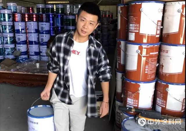 13個(ge) 小時，30多家放心店，1000公裏……90後本科大學生的求職逆襲路"133632"
