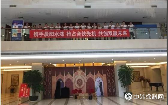 油轉水大決(jue) 戰，這位水漆新大商依靠這四步實現精準轉型