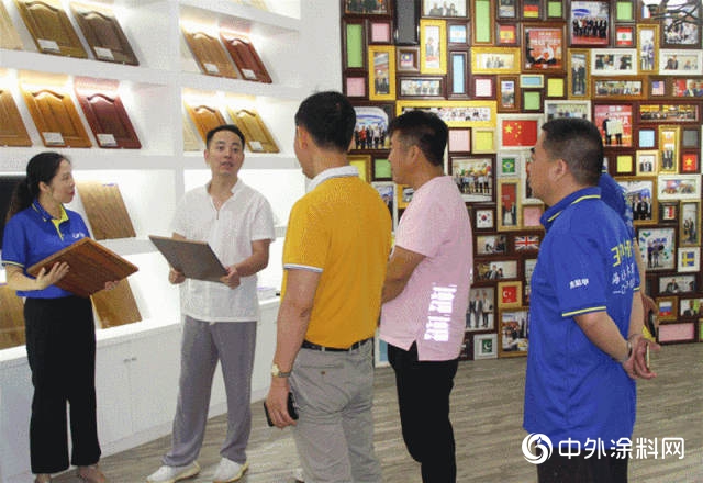 展會(hui) 不過癮！70餘(yu) 名客戶參觀海順快幹水漆工廠來見證"134027"