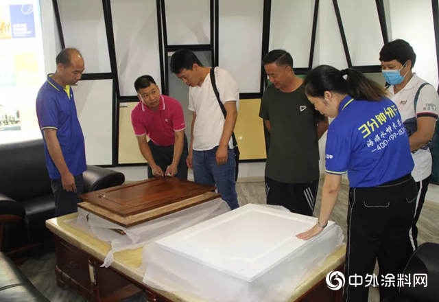 展會(hui) 不過癮！70餘(yu) 名客戶參觀海順快幹水漆工廠來見證"134027"