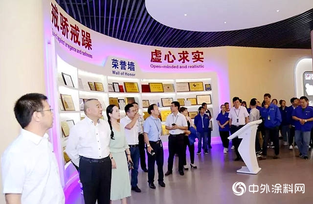 晨光集團董事長繆國元率中高層領導、企業(ye) 骨幹赴江蘇湯姆集團參觀交流