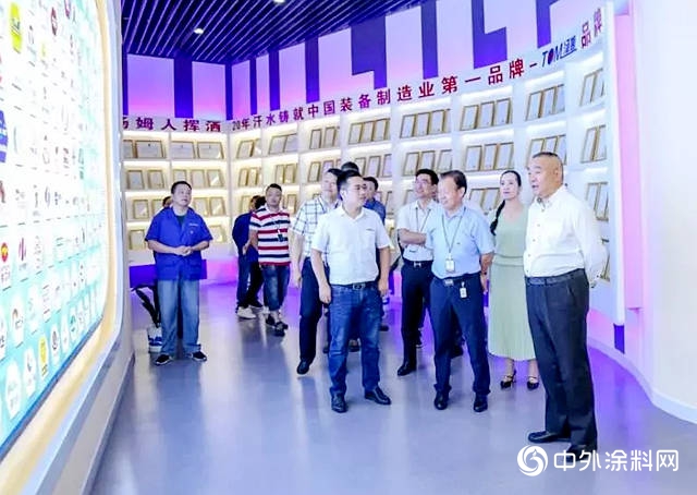 晨光集團董事長繆國元率中高層領導、企業(ye) 骨幹赴江蘇湯姆集團參觀交流