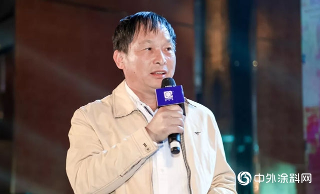 綻放的嘉寶莉，讓世界喝彩（上）