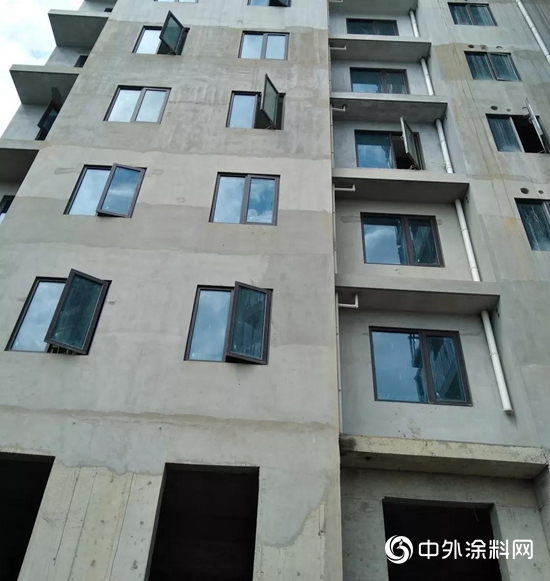 立邦：鋁模外牆施工現場實測 界麵劑的粘結強度達到多少才防脫？