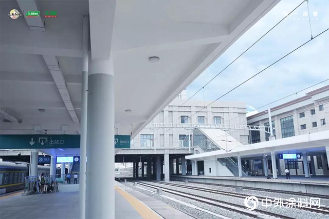 三棵樹工程助力內蒙古首條跨境高鐵建成，為邊疆地區經濟高質量發展插上騰飛的翅膀