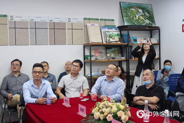 開啟新型商業模式，亞士合通潛心打造塗裝上下遊產業路由器"
138052"