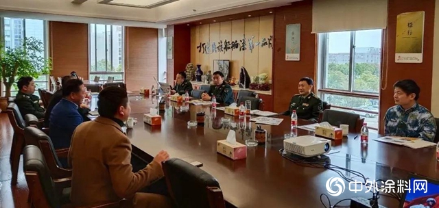 台州軍(jun) 分區宣國民司令員視察魚童