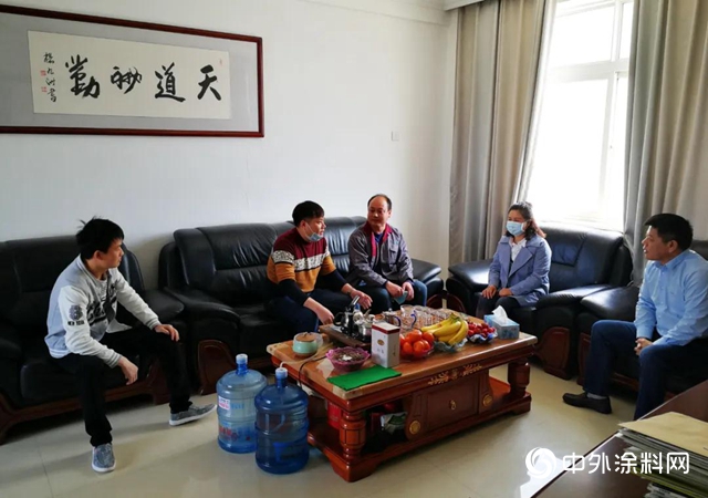 廣源集團：晨曦喜見啄木鳥"
138309"