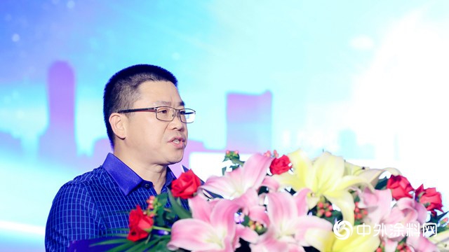 助力企業(ye) 成長 打造品牌標杆——第十一屆金漆獎頒獎典禮中外塗料總編李甫年致辭