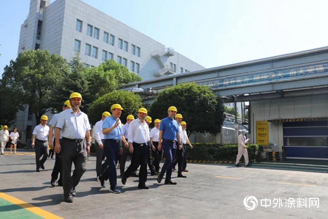 生態環境部黃潤秋部長考察湘江塗料集團星沙工廠