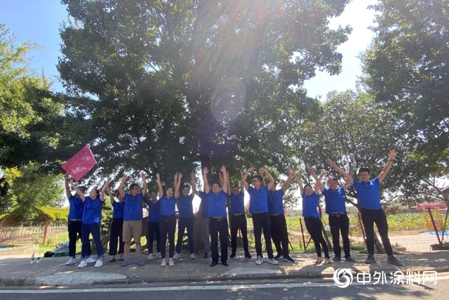 卓寶秋令營｜在山的那邊草原的那邊有群“藍精靈”，他們(men) 活潑又伶俐……"141122"