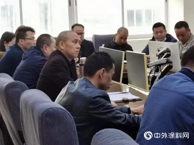 華隆家具漆事業部召開年終總結培訓會議 助推家具漆事業邁上新台階