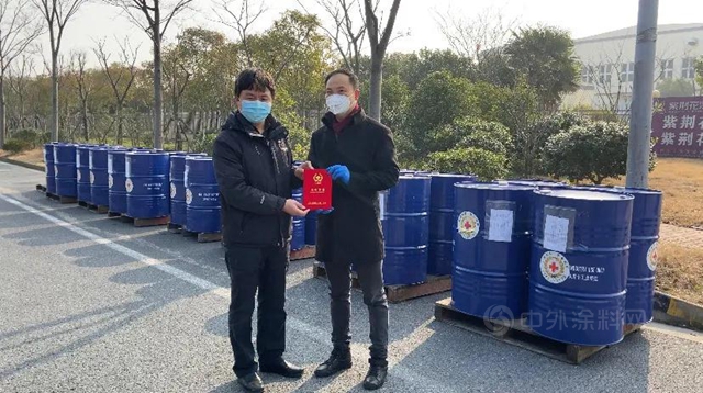 從(cong) 逆境中看到光亮，在危機中捕捉商機 ——專(zhuan) 訪紫荊花塗料集團聯席總裁馮(feng) 秉光