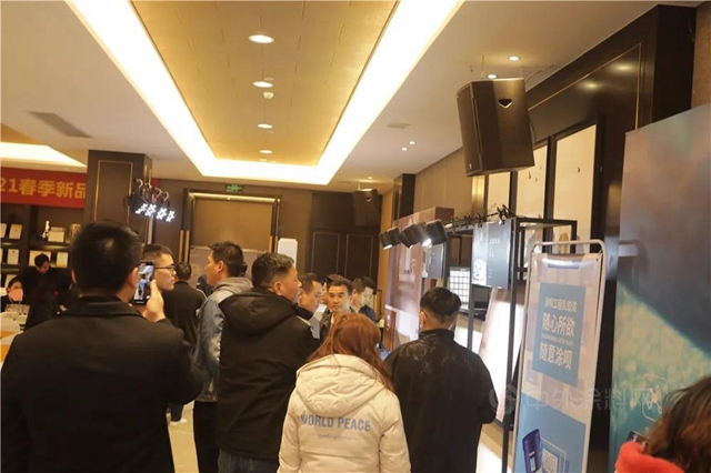萬(wan) 事具備、磊拓荷桂，萬(wan) 磊2021春季發布會(hui) 在廣西貴港召開