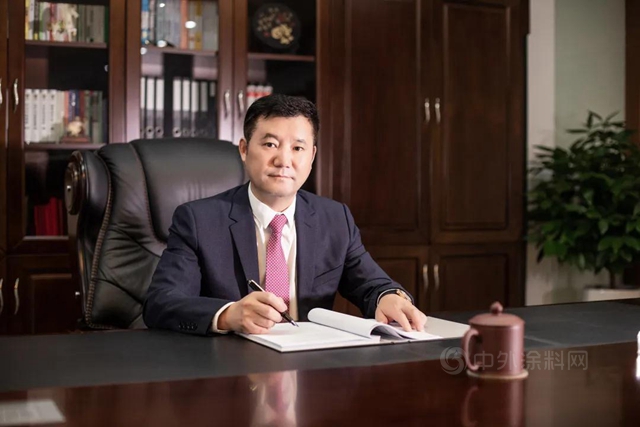 2020年全國建材企業(ye) 管理創新大會(hui) 落幕 董事長錢林弟榮獲“管理創新突出貢獻神秘彩金天天送”