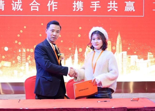 引領藝術塗料新潮流 諾萊斯克兩(liang) 大新品震撼首發
