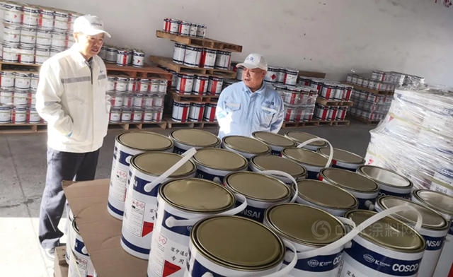 中遠關(guan) 西總經理王居仁對珠海廠進行春節前安全檢查與(yu) 慰問