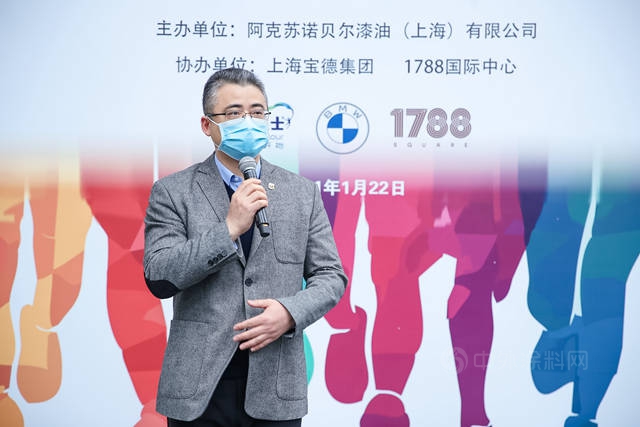 為(wei) 愛攀登 點亮星辰 ——多樂(le) 士彩色垂直馬拉鬆公益跑