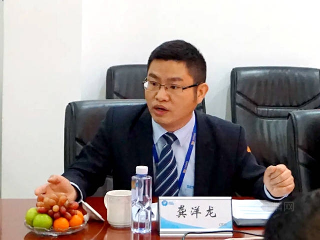 深圳防水協會(hui) 會(hui) 長瞿培華先生及協會(hui) 專(zhuan) 家團隊到訪巴德富集團