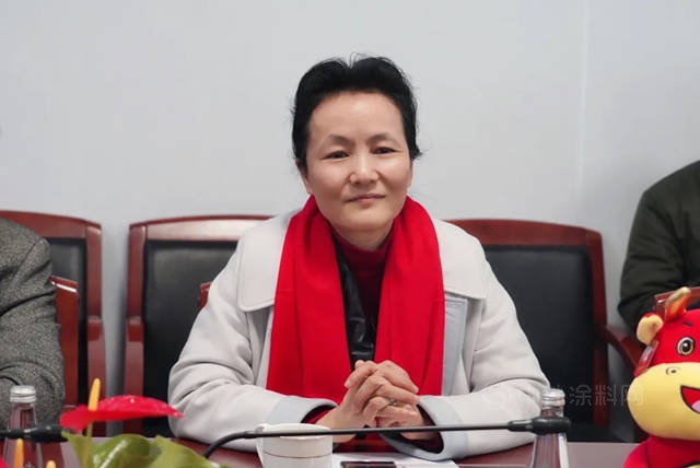 青浦區副區長倪向軍(jun) 蒞臨(lin) 亞(ya) 士頒發兩(liang) 項榮譽