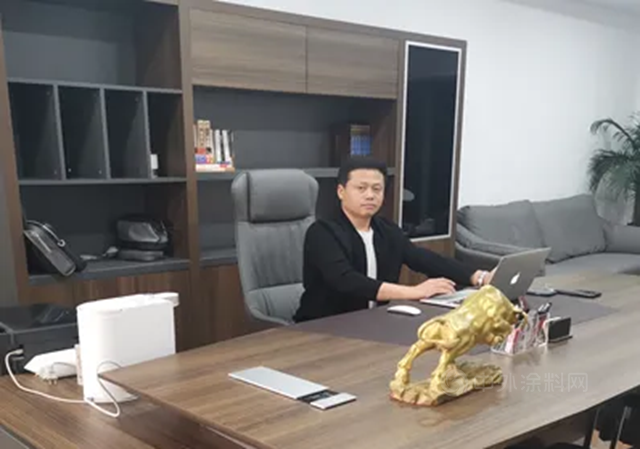 東(dong) 方雨虹：共逐浪 同遠行