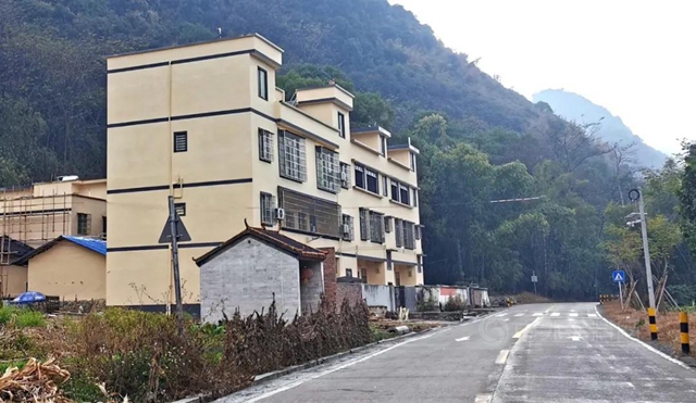 2021新麵貌，與(yu) 海虹老人一起走進美麗(li) 鄉(xiang) 村