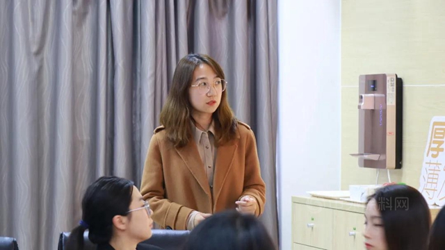 「初心不忘，許你萬(wan) 丈光芒好」2020屆工程漆春季培訓生年終表彰大會(hui) 圓滿結束