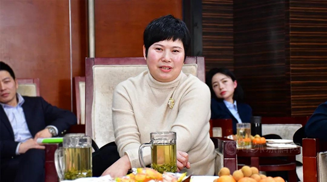 總結過往，共謀未來——成都市家具商會(hui) 辦公家具企業(ye) 新春茶話會(hui) 召開