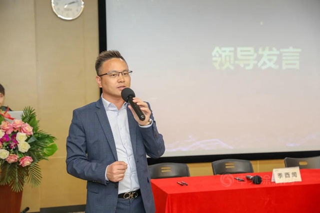 中裝建設舉(ju) 行2021年度裝飾業(ye) 務係統目標責任書(shu) 簽訂儀(yi) 式