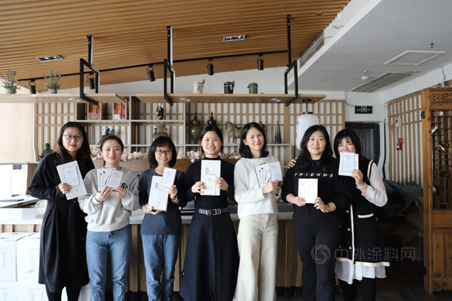 春因你而溫暖 花因你而盛開——七彩建設總公司年度表彰暨“三·八”婦女節慶典側(ce) 記