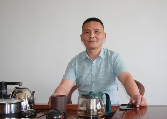超質價(jia) 比引擎驅動，一橋塗料彎道超車 ——專(zhuan) 訪湖北一橋控股集團總經理肖昌榮及博士後工作室主任田和保