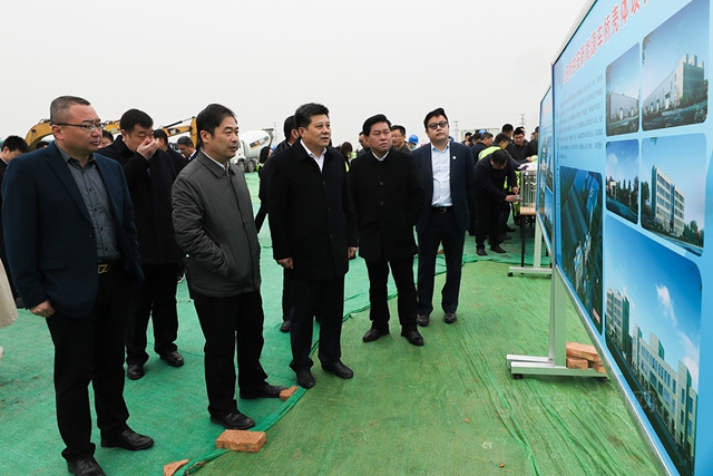 濟南東(dong) 方雨虹綠色建材生產(chan) 基地項目開工儀(yi) 式舉(ju) 辦