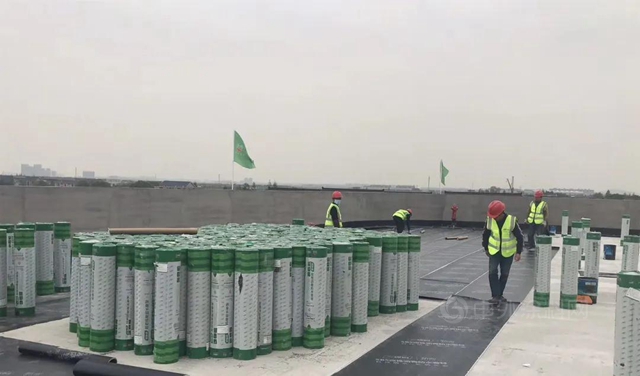 三棵樹防水為(wei) 申通集團上海智慧物流示範基地建設築造“隱形長城”
