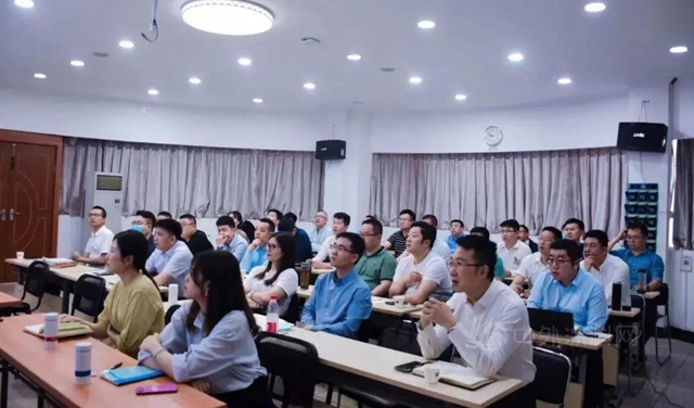 美塗士工程中心2021年第一季度核心幹部總結會(hui) 議