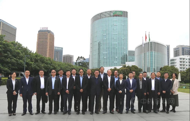 中國建築防水協會(hui) 2021年第一次會(hui) 長工作會(hui) 暨聯盟領導人會(hui) 議在三棵樹總部順利召開