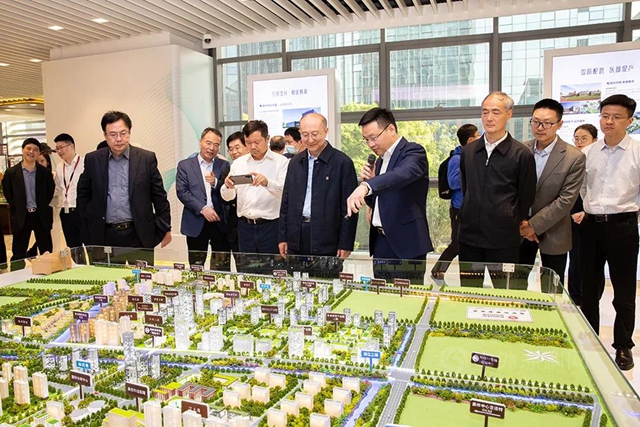 全國政協調研組到訪傳(chuan) 化 推進多式聯運高質量發展重點提案