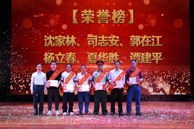 美塗士2020年度表彰暨2021年度誓師大會(hui) 特別報道