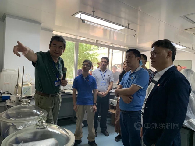 黨(dang) 建服務進企業(ye) ——順德區塗料商會(hui) 等三方支部共建促進生態文明建設