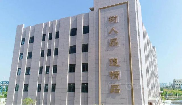 美惠塗料——與(yu) “石”俱進，創新引領外牆新風潮！