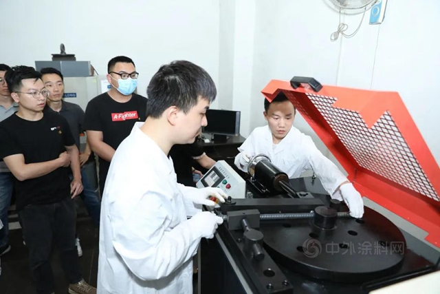 綠色建築科普行 中裝科協聯合舉(ju) 辦“走進檢測實驗室”活動