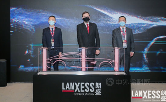 2020年銷售61億(yi) 歐元，朗盛閃耀亮相CHINAPLAS 2021