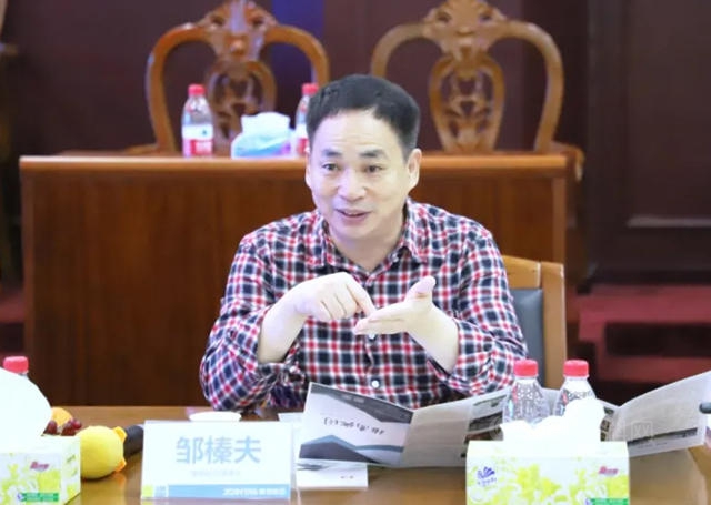 安徽省明光市委書(shu) 記王玨一行蒞臨(lin) 集泰股份考察