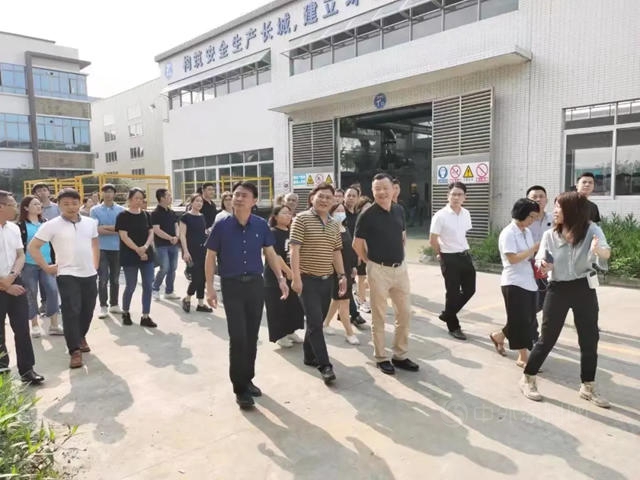 順德塗料商會(hui) 聯合順德環協開展新《固廢法》宣講及《廢鋼桶再生》標準解讀