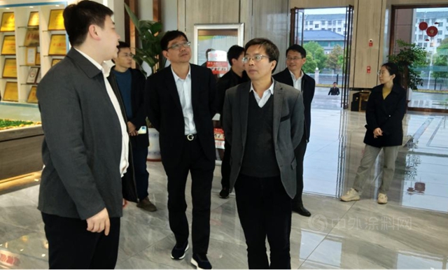 吉安市總工會(hui) 黨(dang) 組副書(shu) 記彭培述視察廣源工會(hui) 建設