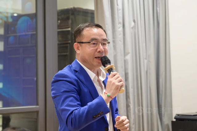 廣塗小聚大論：圈子裏的一場對白