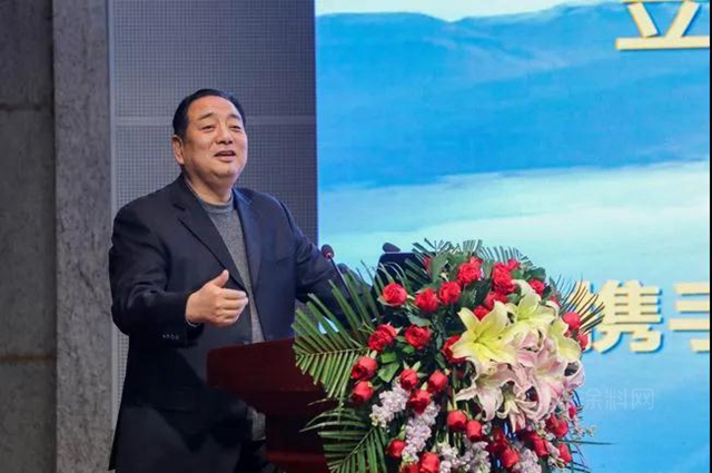 創新驅動 科技先行 共繪“十四五”發展新畫卷——龍佰集團召開2021年科技大會(hui) 