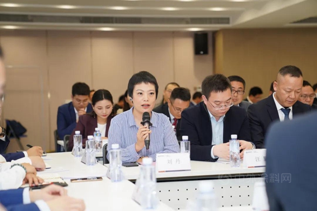 傳(chuan) 化漆簽約成為(wei) 嘉福集團戰略集采供應商