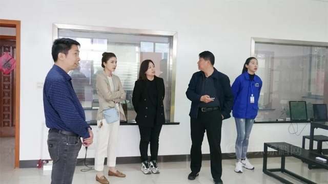 中國金茂控股集團領導一行蒞臨(lin) 晨光工業(ye) 園參觀考察！
