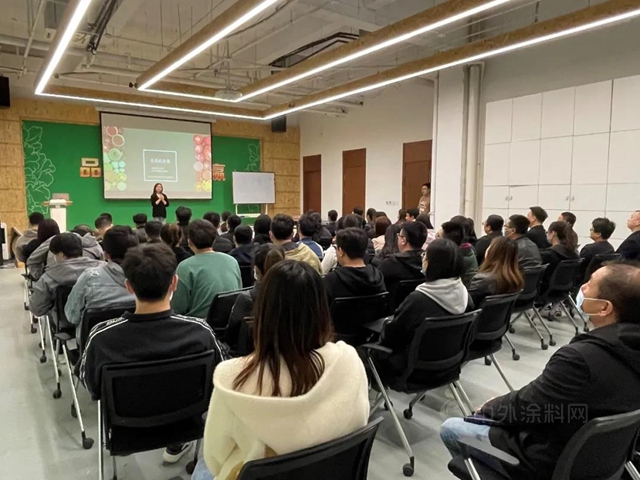 華潤色彩設計交流麵對麵，增值服務獲家居企業(ye) 點讚